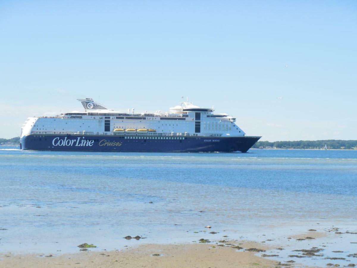 Erlebnisurlaub Laboe Apartment Luaran gambar